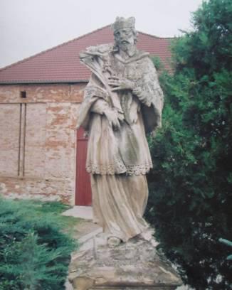 Restaurování kamenné sochy — Dolní Dunajovice, stav po