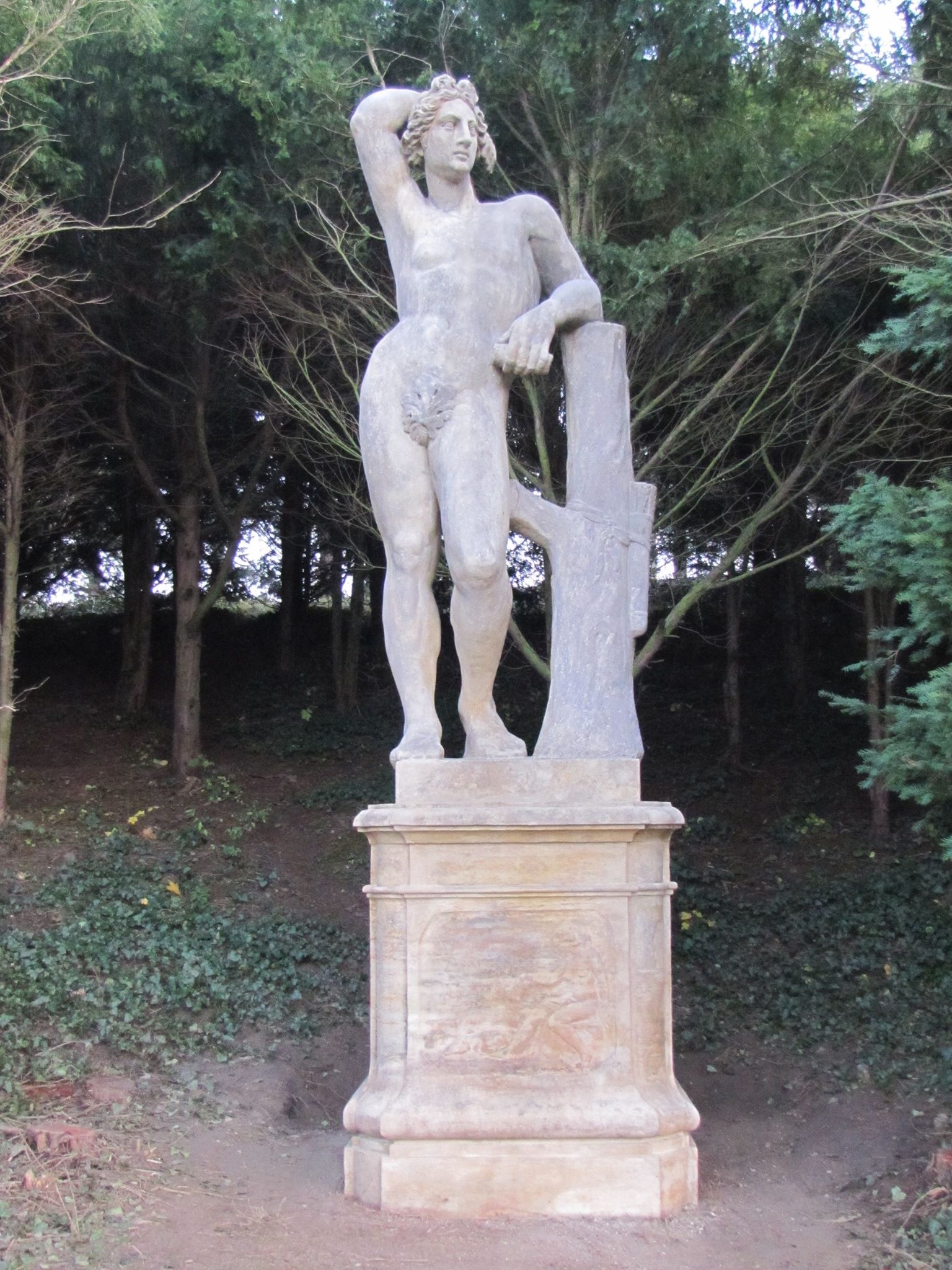 Valtice Apollon
