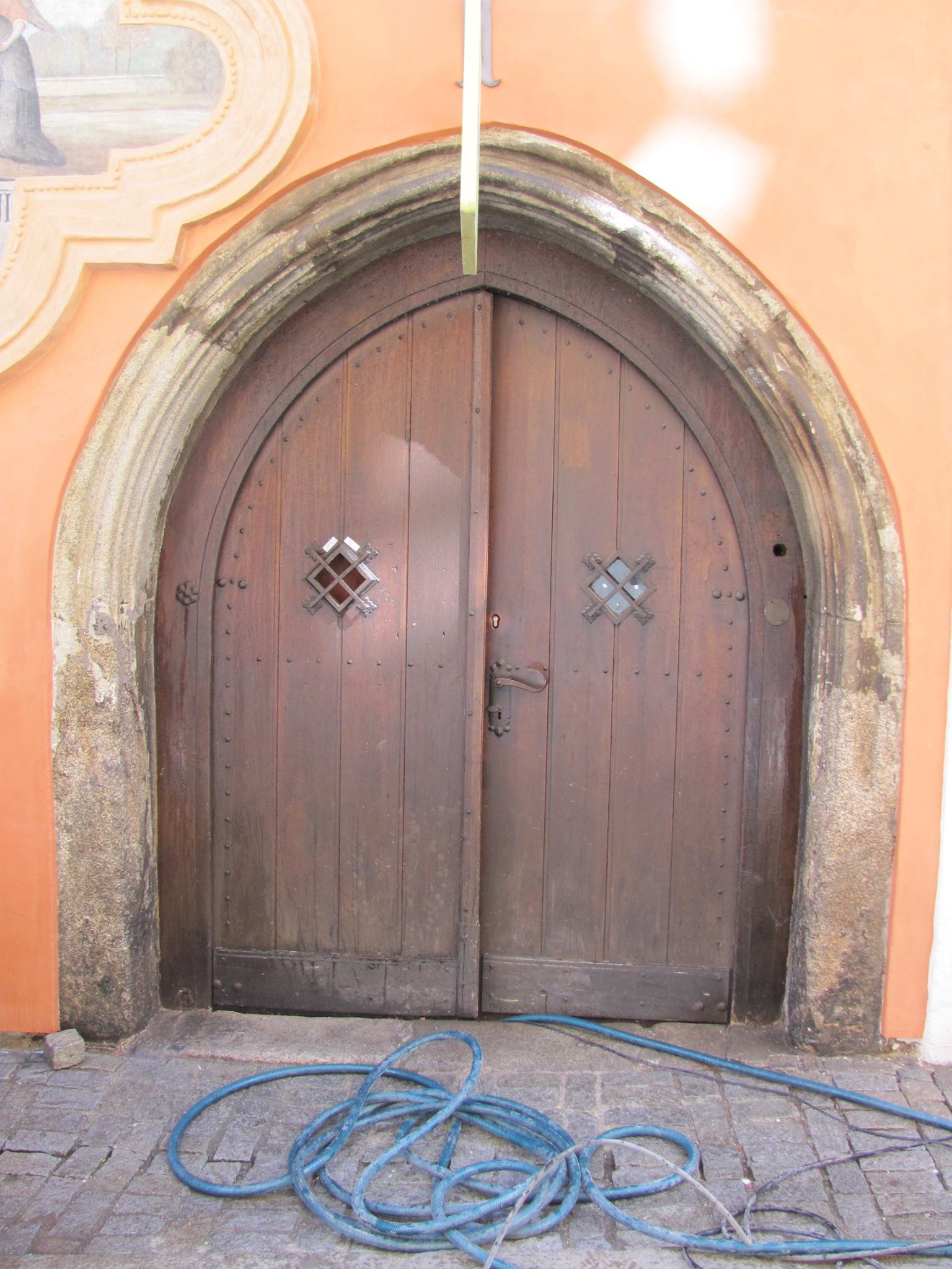 Český Krumlov gotický portál