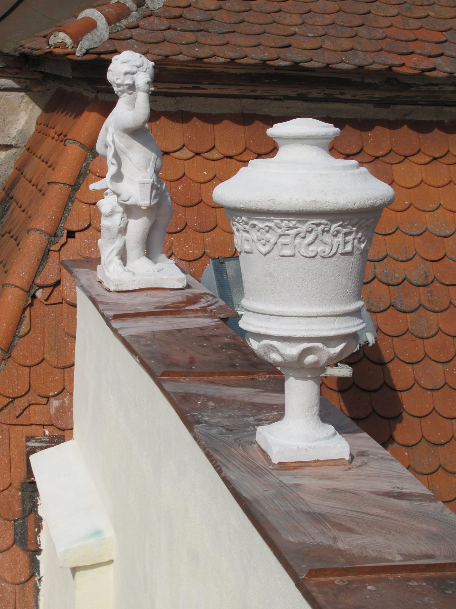 Valtice Putti s puškou
