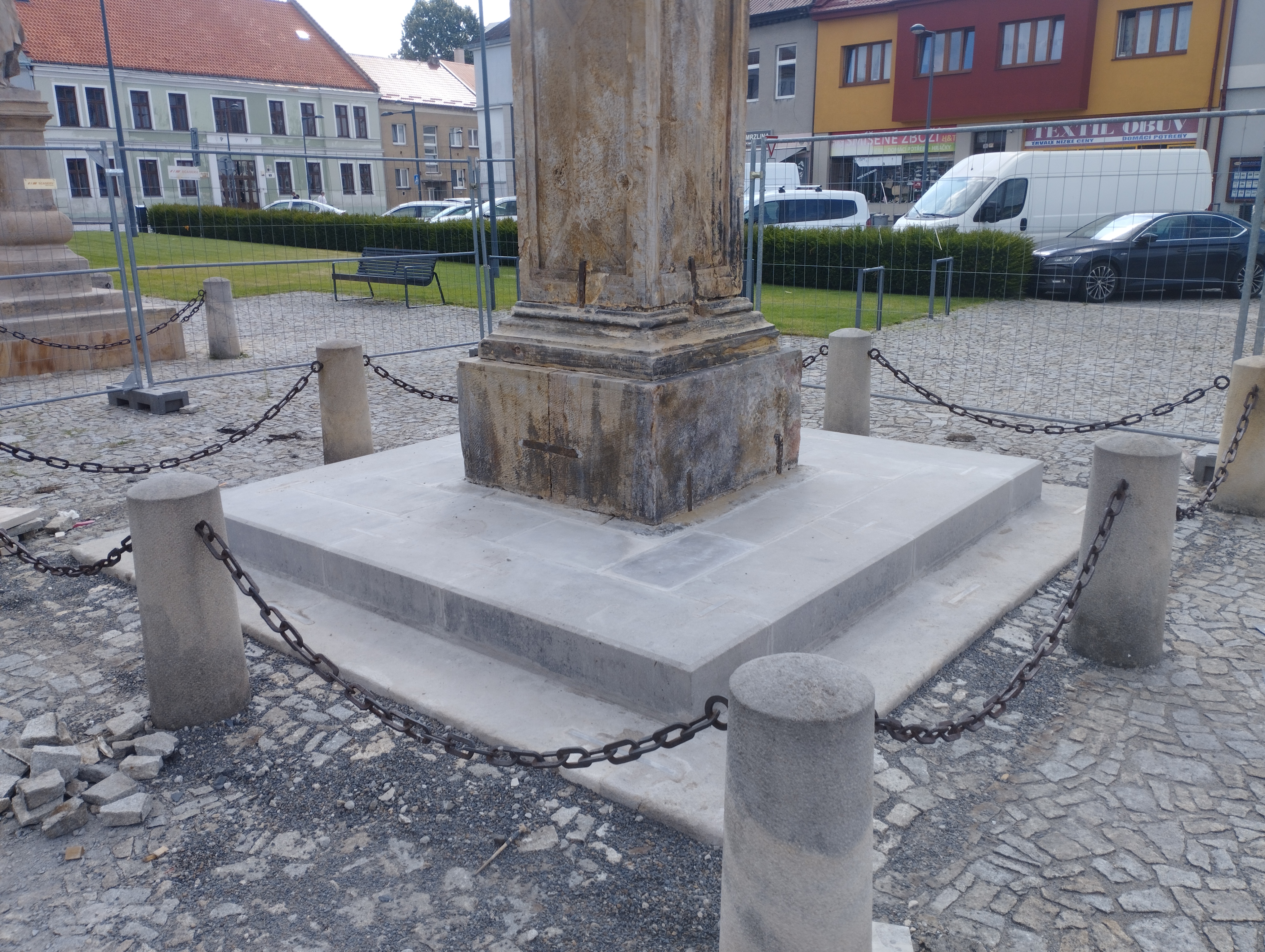 Kojetín Morový sloup — průběh