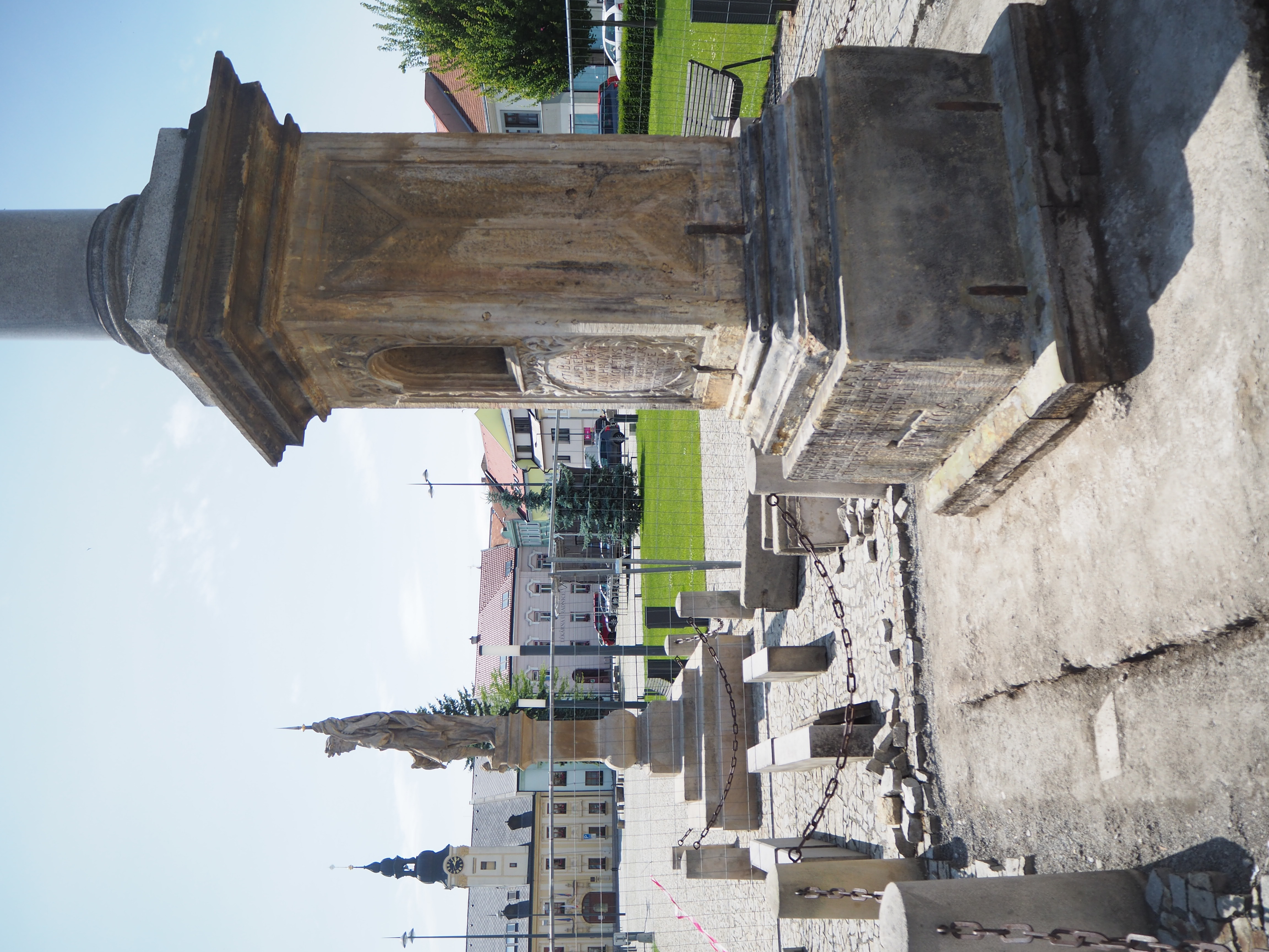 Kojetín Morový sloup — průběh
